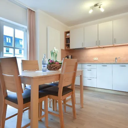 Domizil Goethestrasse 04 Appartement *
